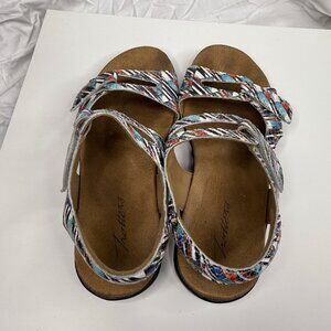 Trotters Sandals